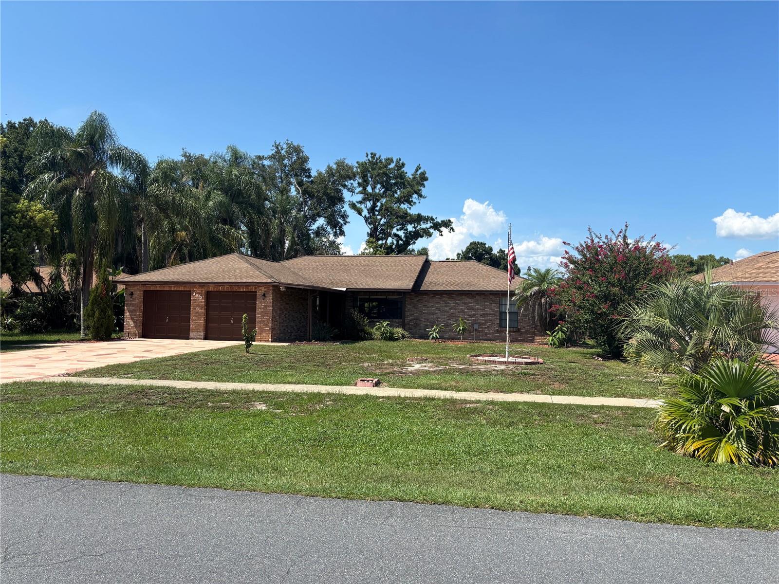 3415 Mary Ln, Mount Dora, FL 32757