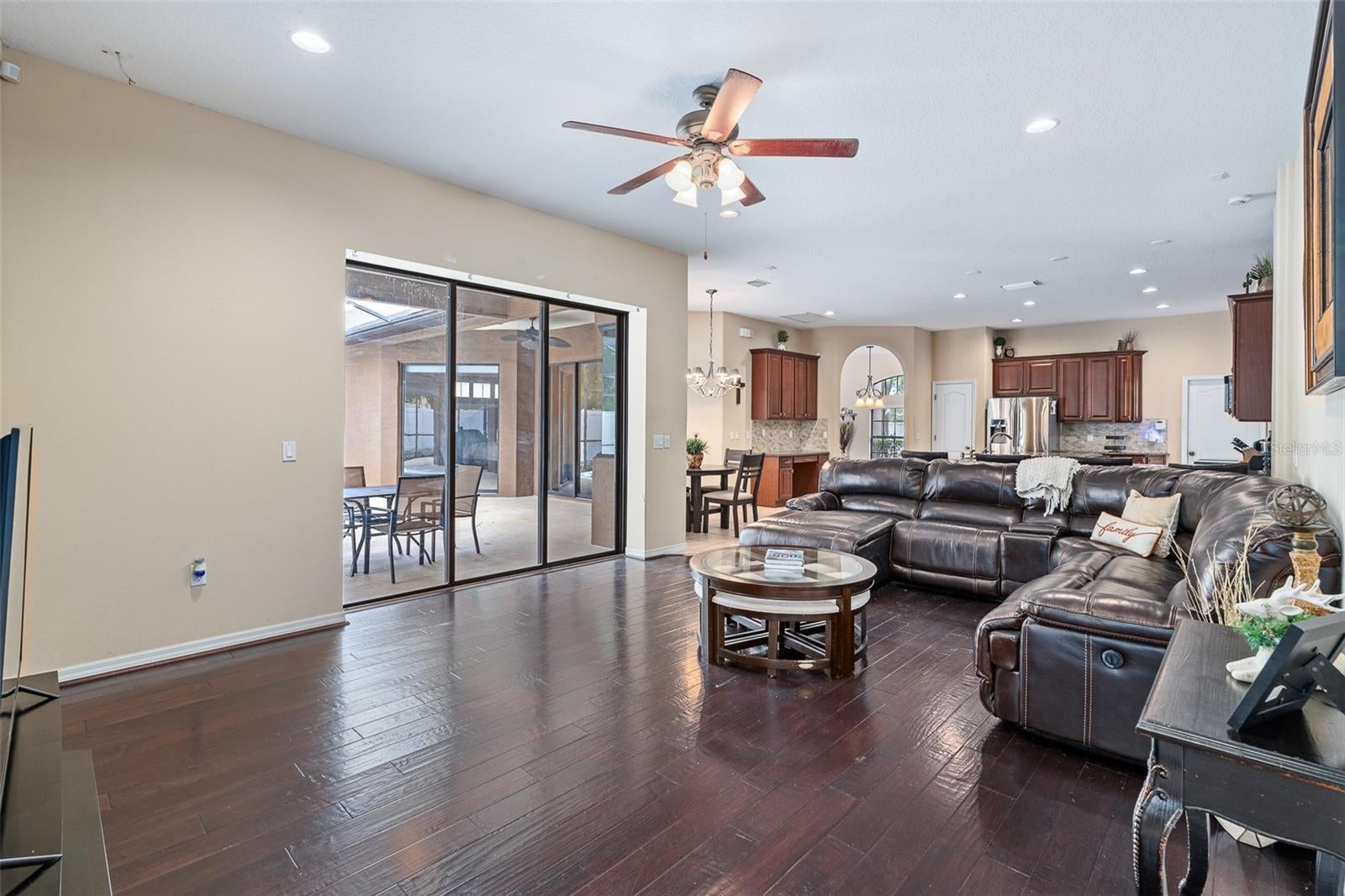 1059 Natural Oaks Dr, Orange City, FL 32763 photo