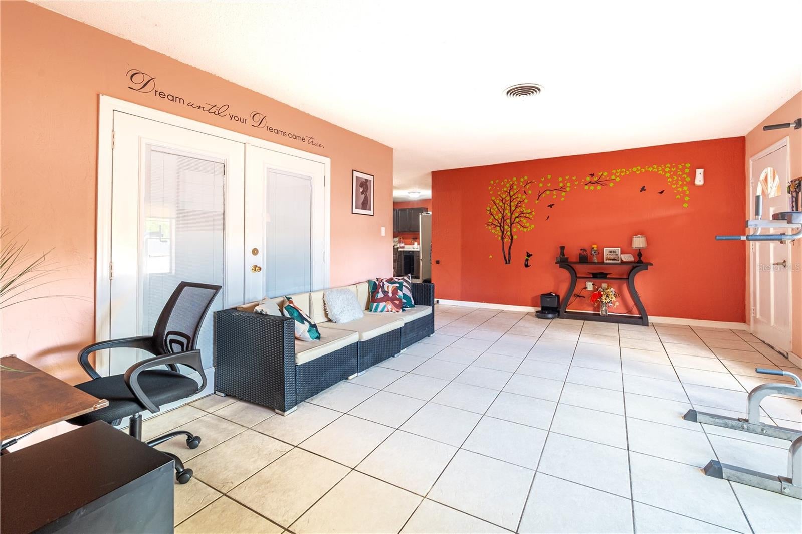 7410 5 Ave, Saint Petersburg, FL 33710 photo