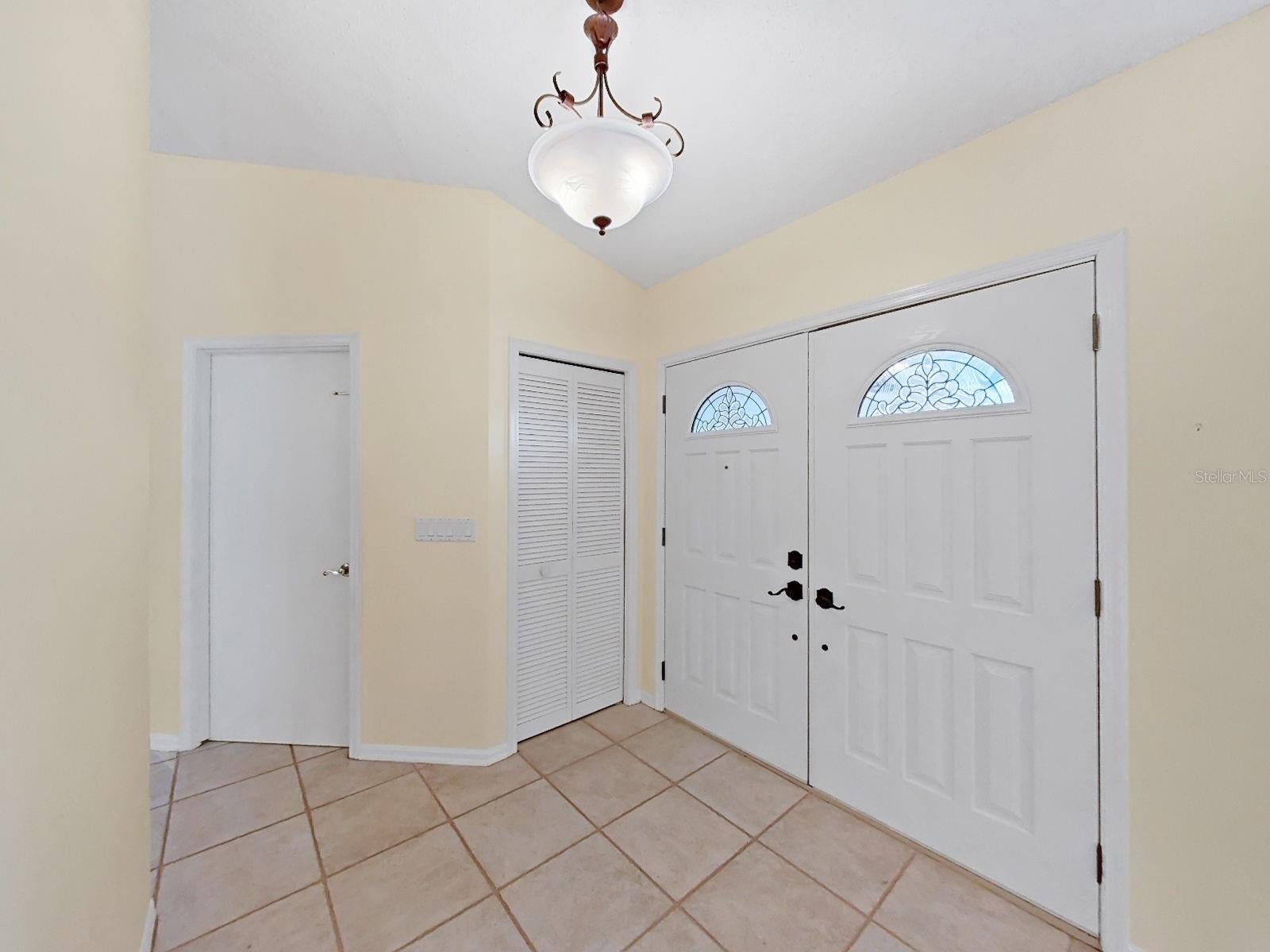 611 Tomoka Dr, Palm Harbor, FL 34683 photo