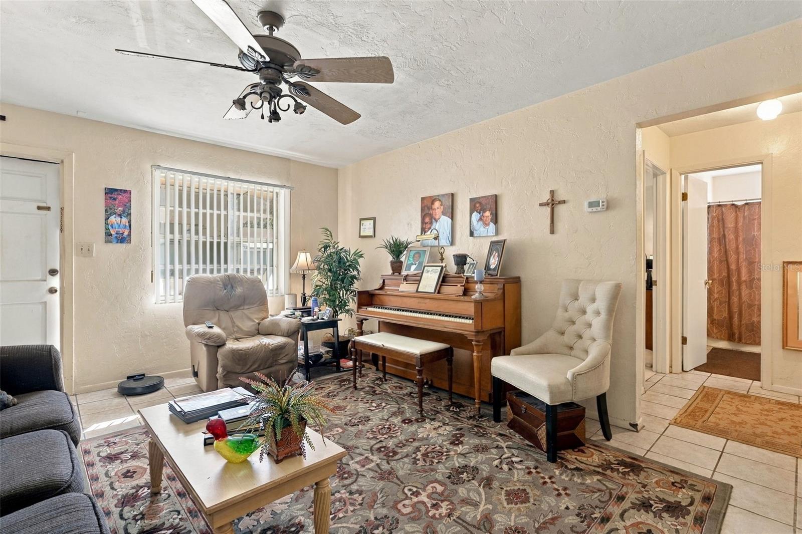 226 N Julia Ave, Deland, FL 32720 photo