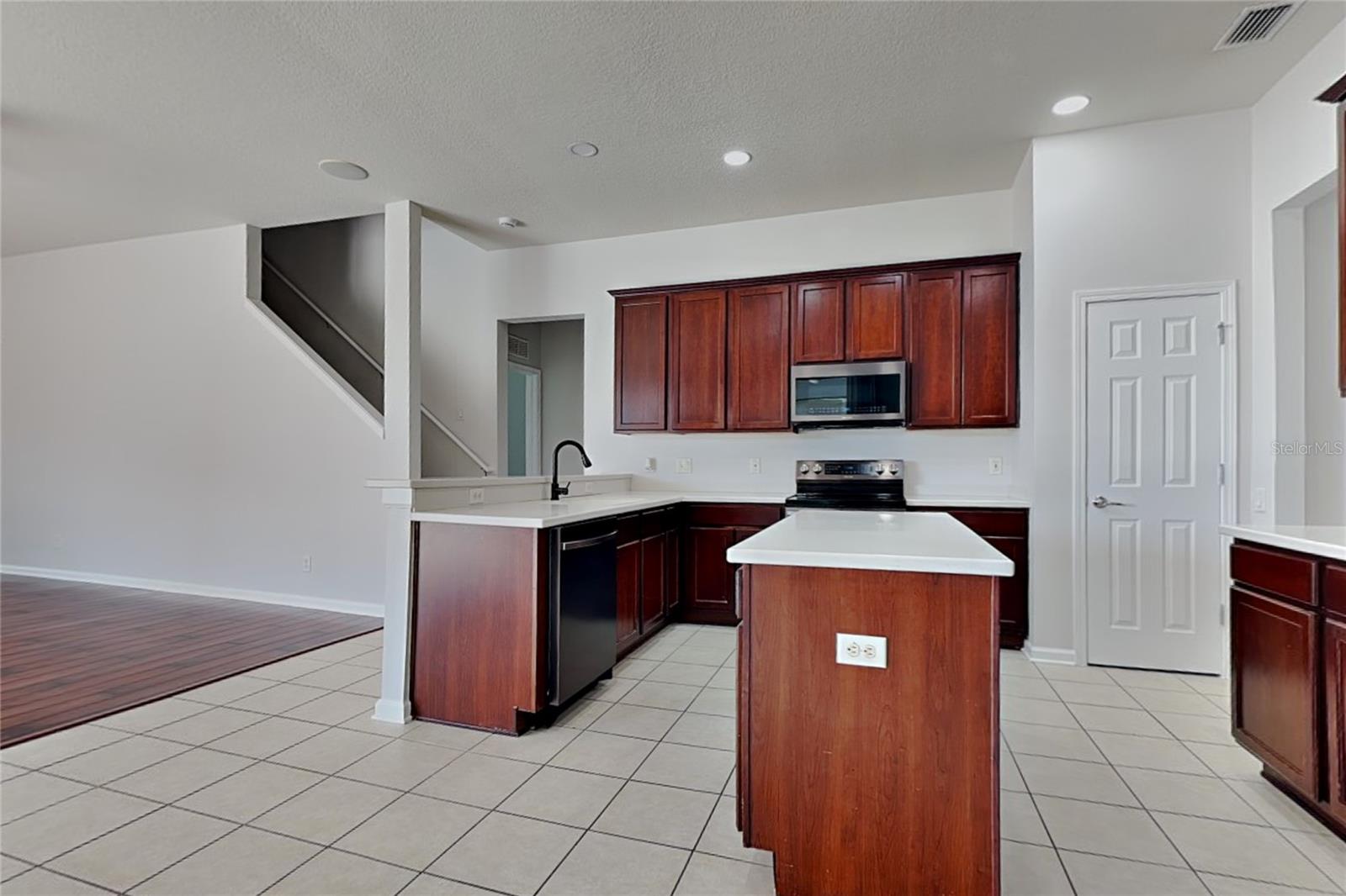5714 99 Avenue Cir, Parrish, FL 34219 photo