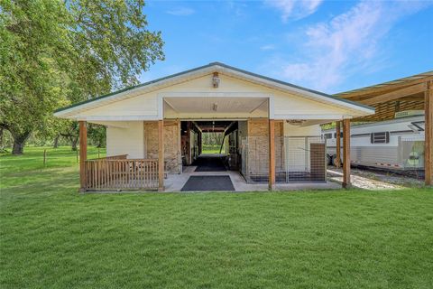 Farm in BUSHNELL FL 975 CR 542E 68.jpg