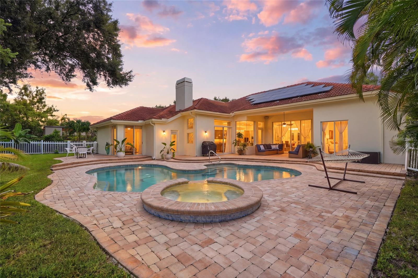 3459 Woodridge Pkwy, Palm Harbor, FL 34684 photo