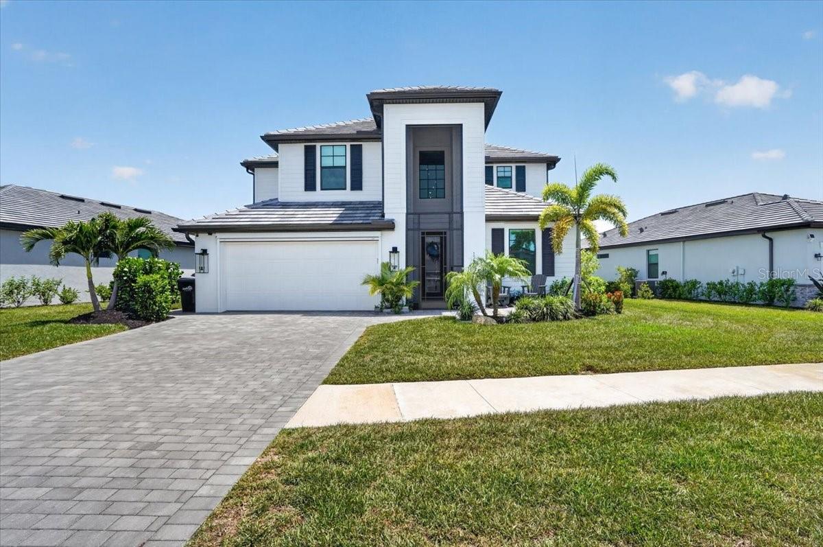 10865 Sun Drop St, Venice, FL 34293 photo