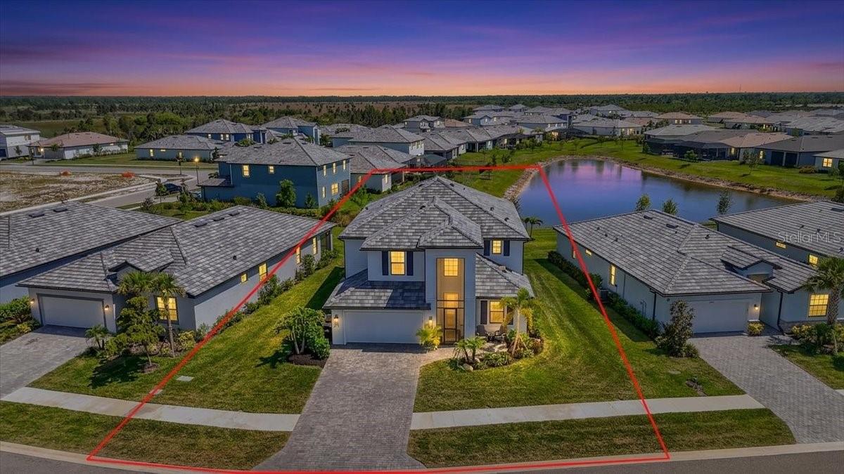 10865 Sun Drop St, Venice, FL 34293 photo