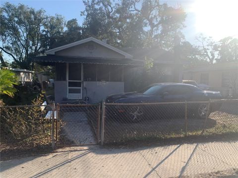Single Family Residence in TAMPA FL 3019 E LOUISIANA AVENUE.jpg
