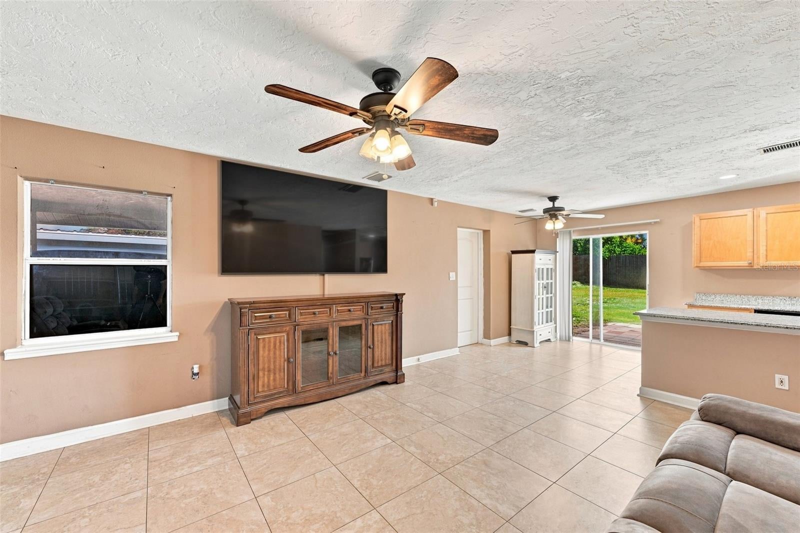 2304 Stanford Ave, Bradenton, FL 34207 photo