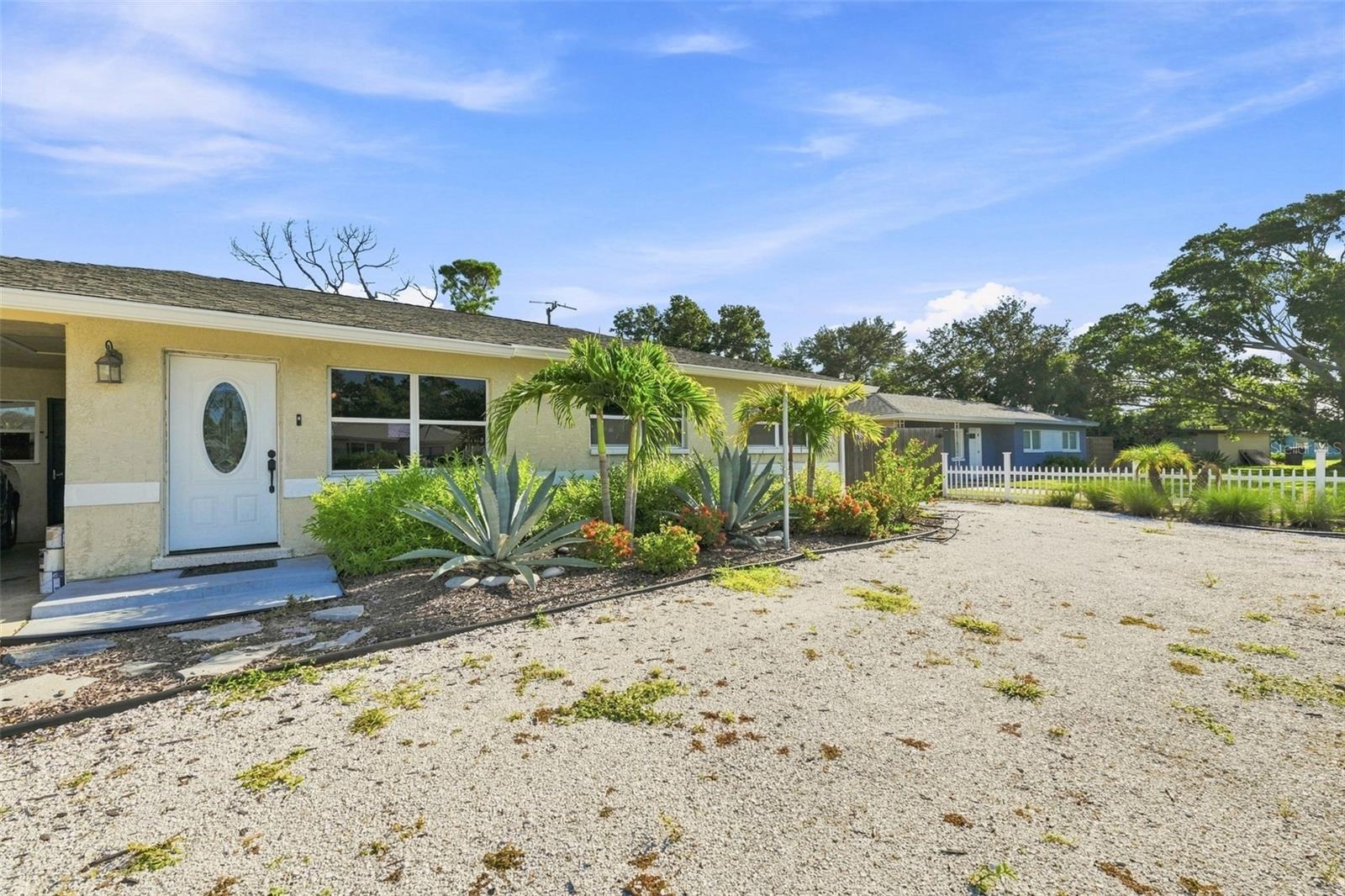 2304 Stanford Ave, Bradenton, FL 34207 photo