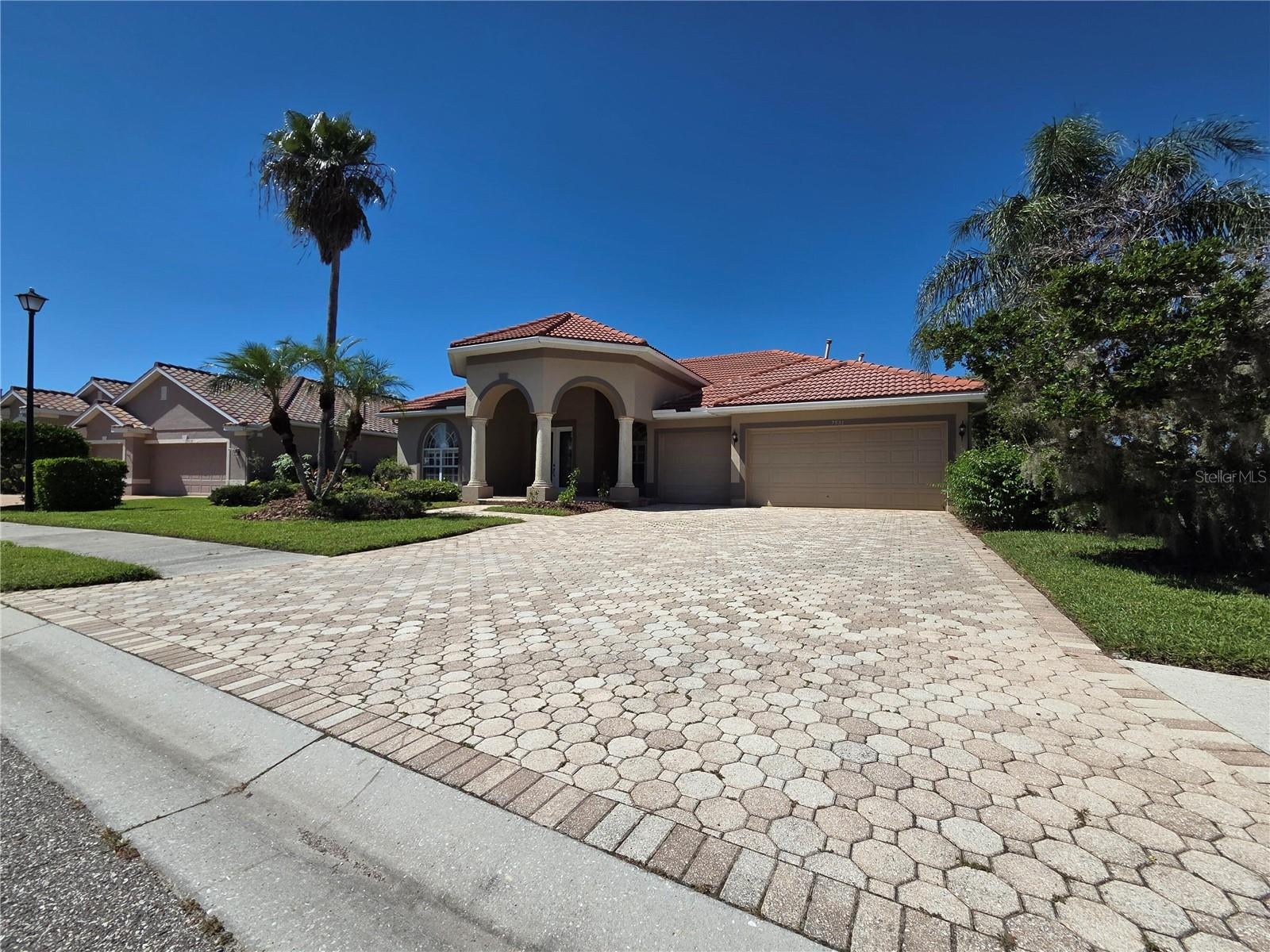 7531 Camden Harbor Dr, Bradenton, FL 34212 photo
