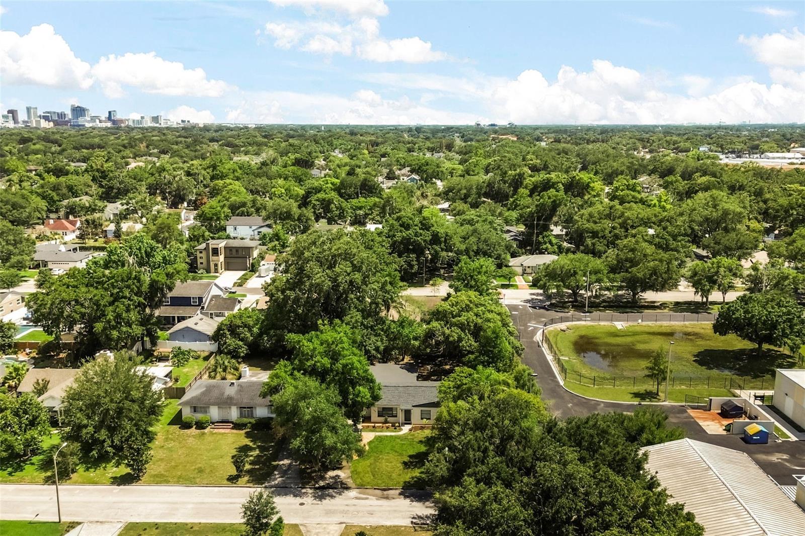 1348 Radclyffe Rd, Orlando, FL 32804 photo