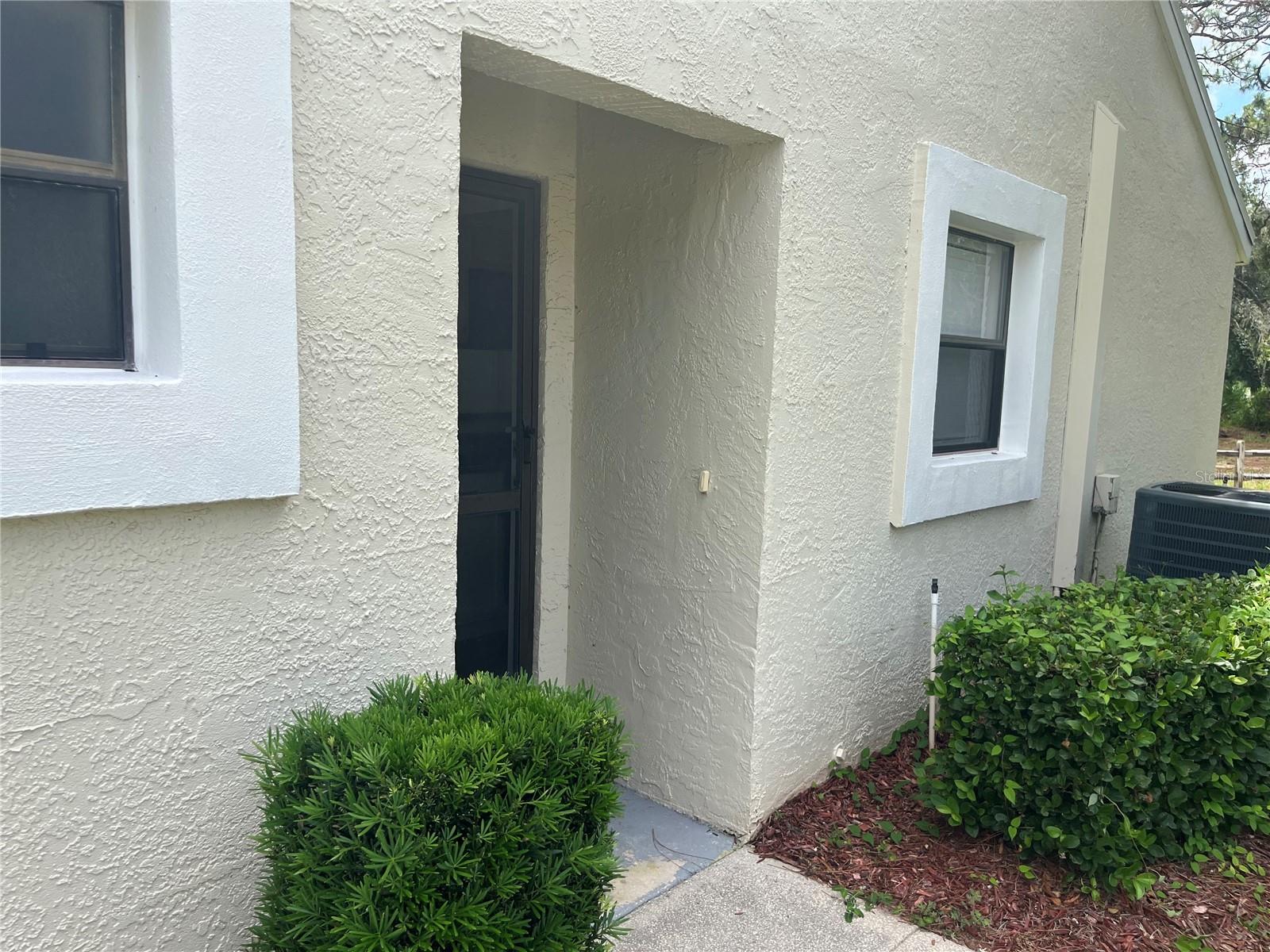 9410 Nakoma Way #H, Weeki Wachee, FL 34613 photo