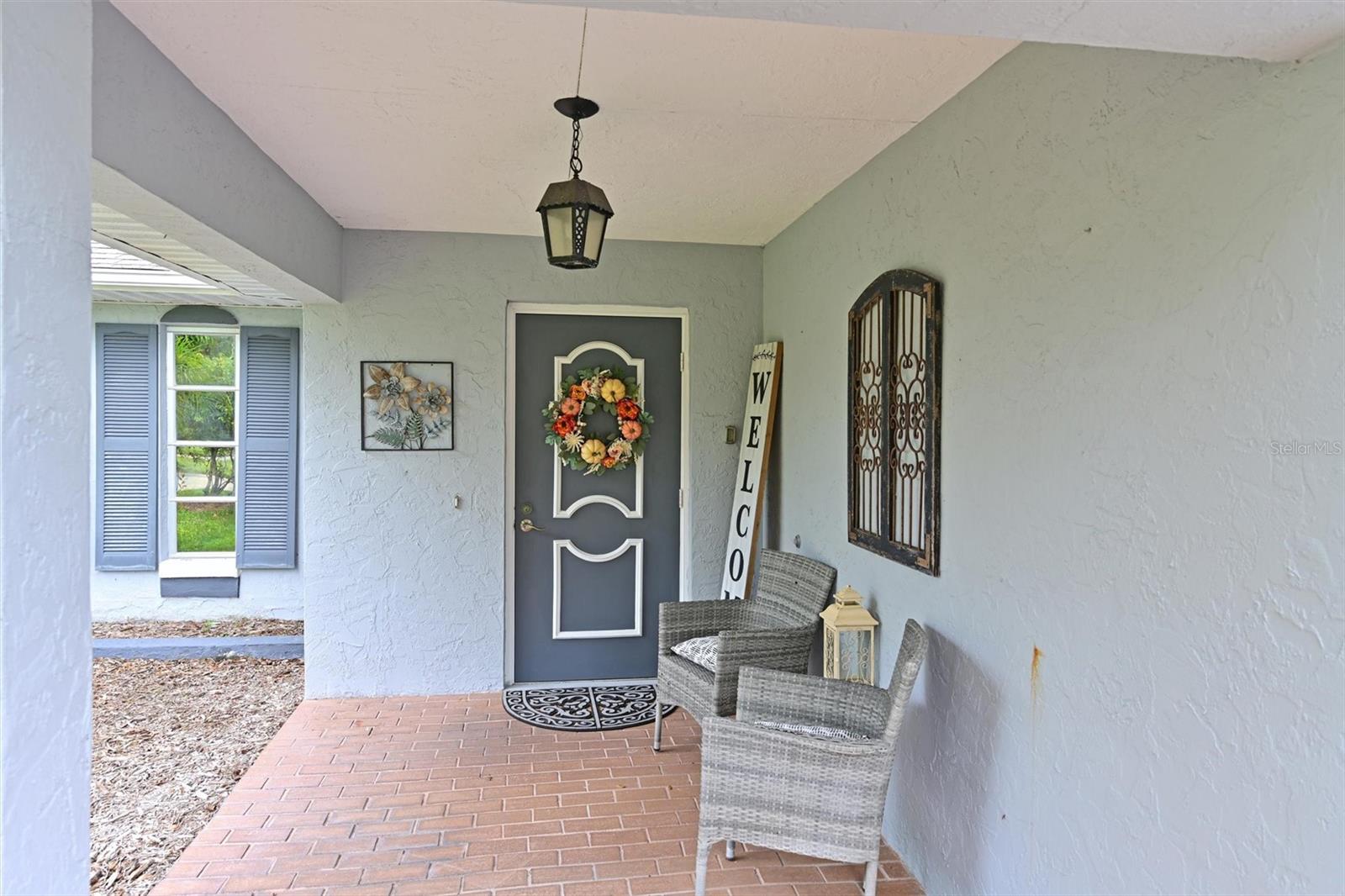 811 Alderwood Way, Sarasota, FL 34243 photo