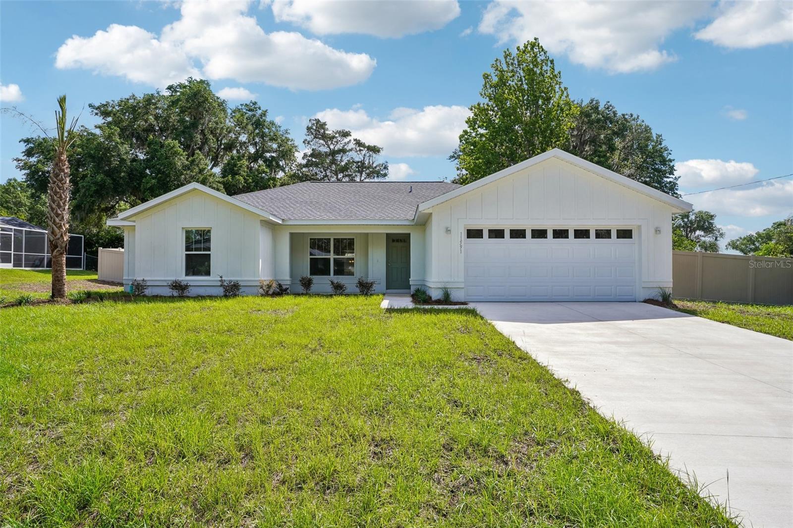 11591 Mockingbird Dr, Dunnellon, FL 34432