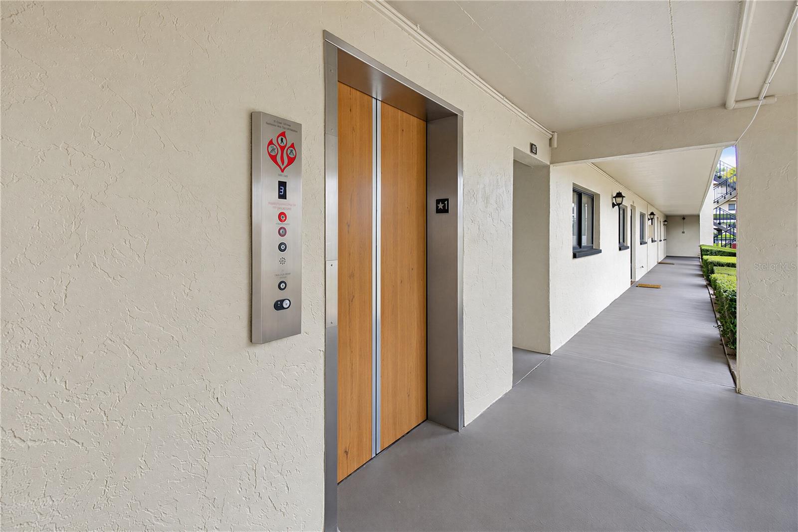 2440 Winding Creek Blvd #307, Clearwater, FL 33761 photo