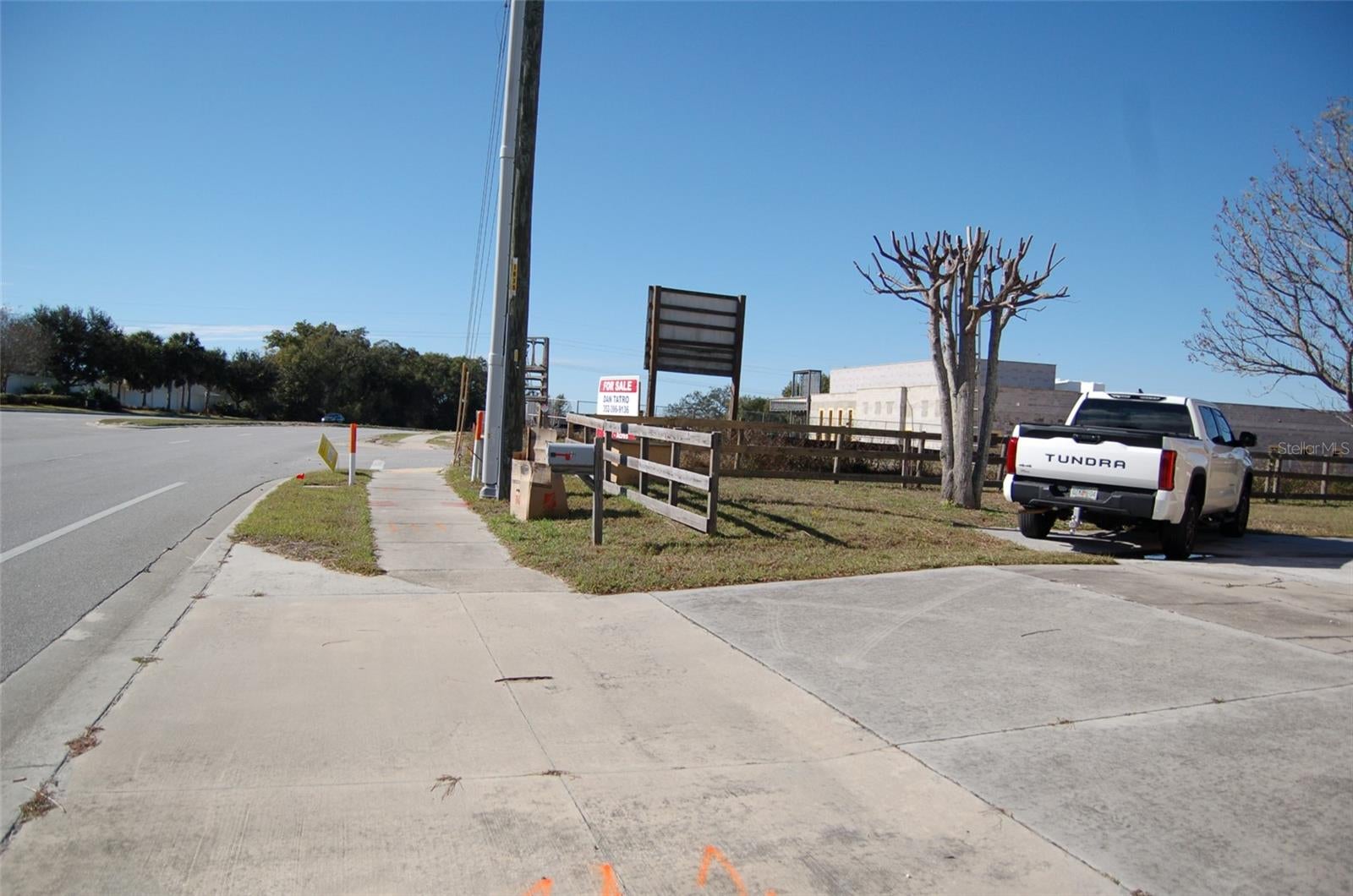 223 County Road 466a, Fruitland Park, FL 34731 photo