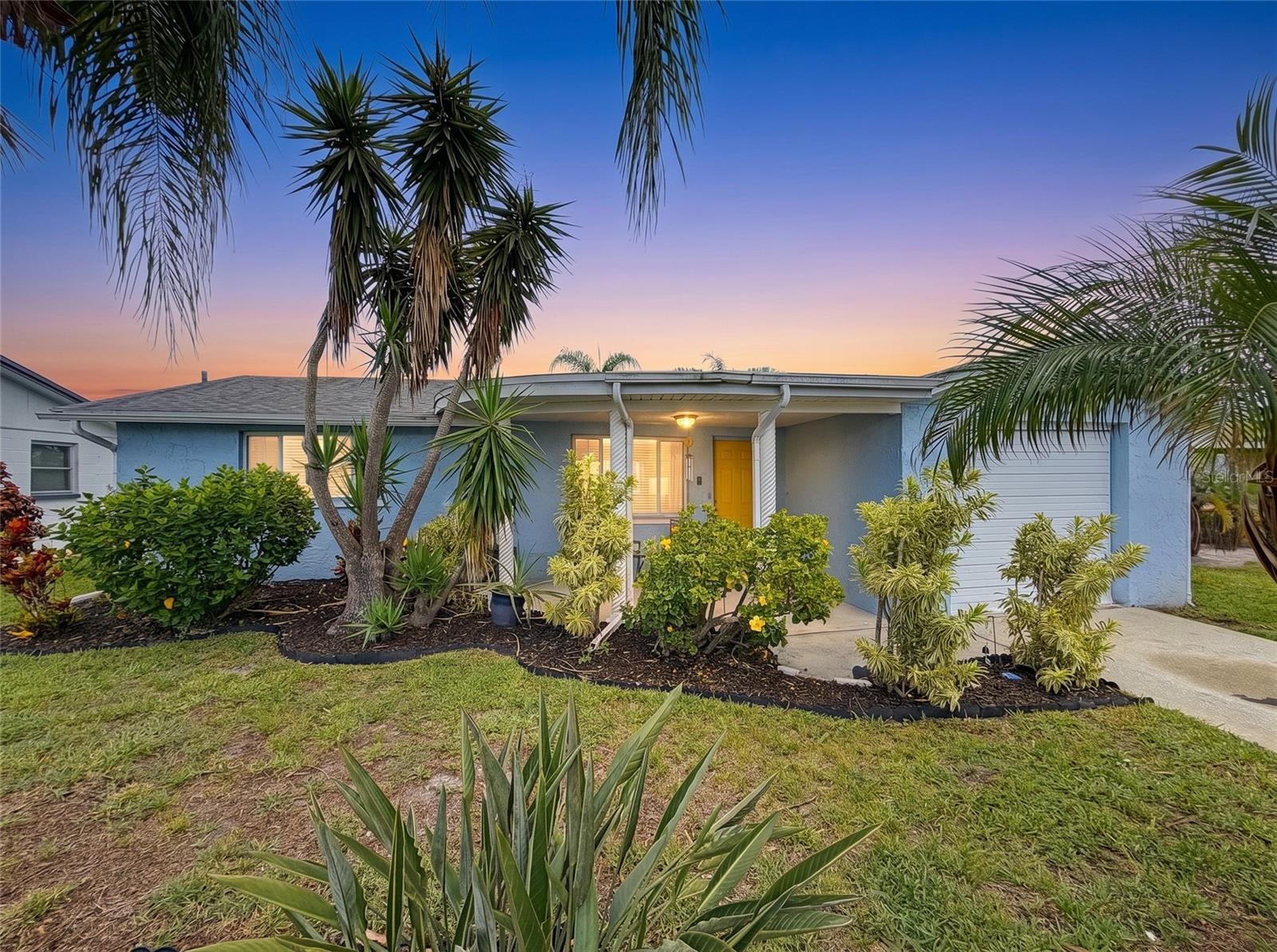 2228 Society Dr, Holiday, FL 34691 photo