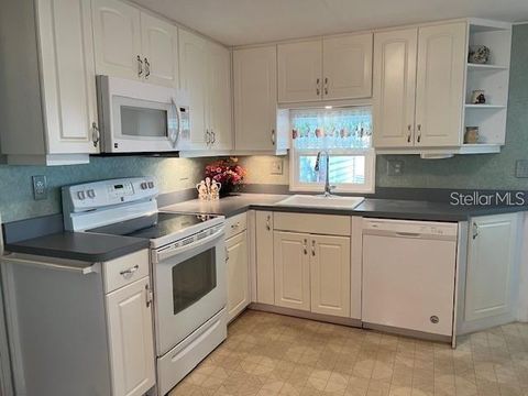Mobile Home in ELLENTON FL 1111 42ND AVENUE 10.jpg