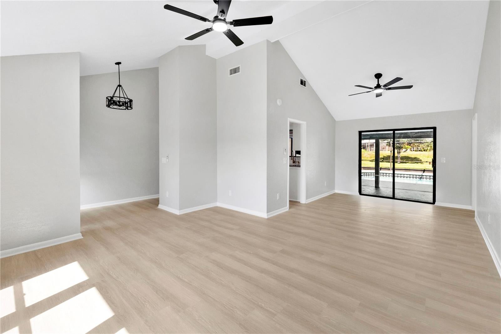5313 Jade Cir, Belle Isle, FL 32812 photo