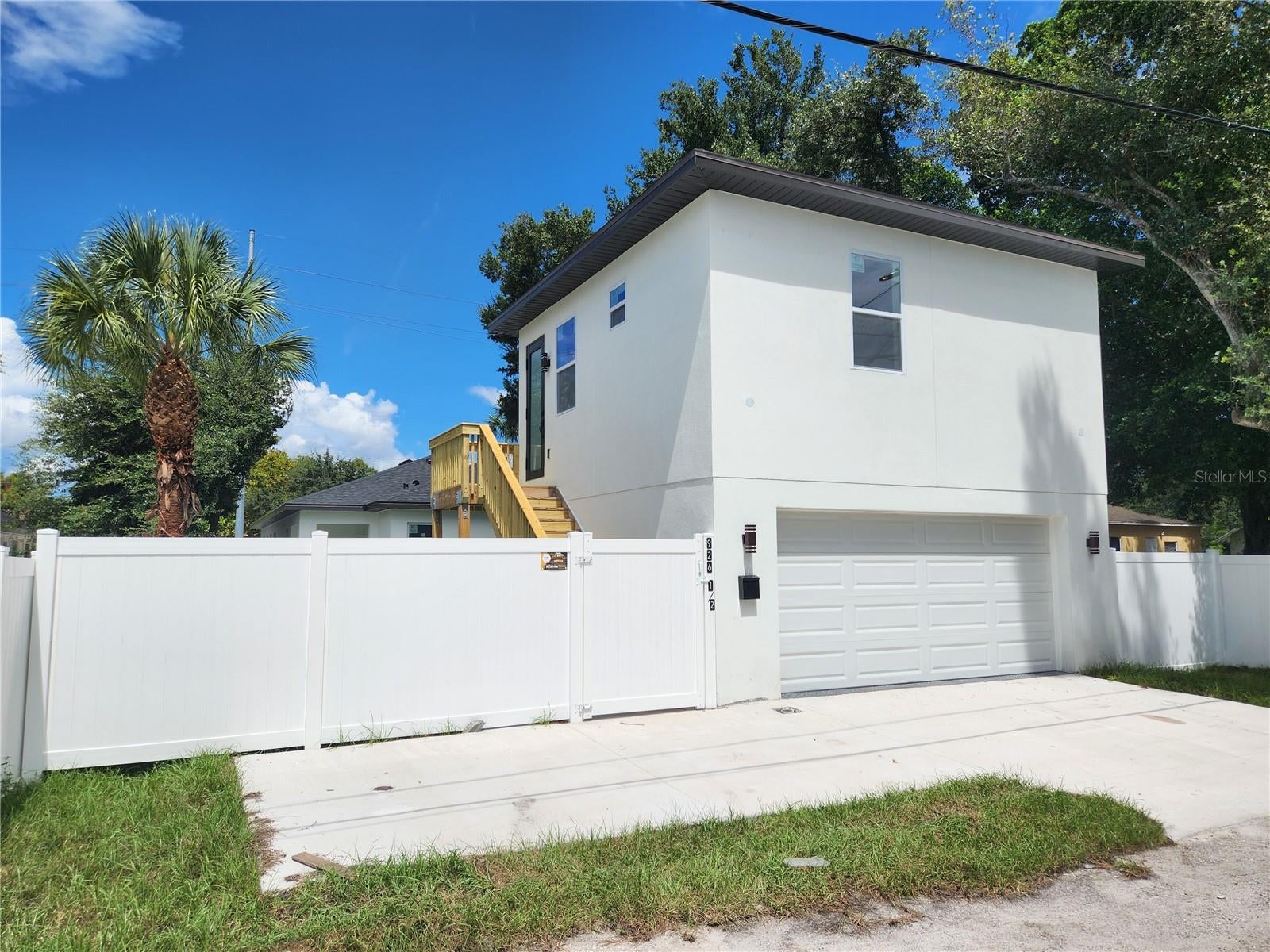 926 11 Ave, Saint Petersburg, FL 33705 photo