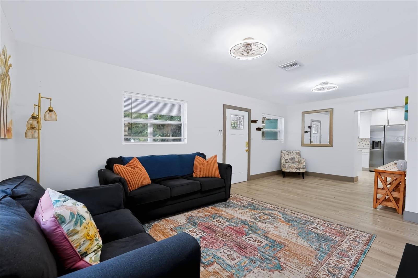 6691 56 Ave, Saint Petersburg, FL 33709 photo
