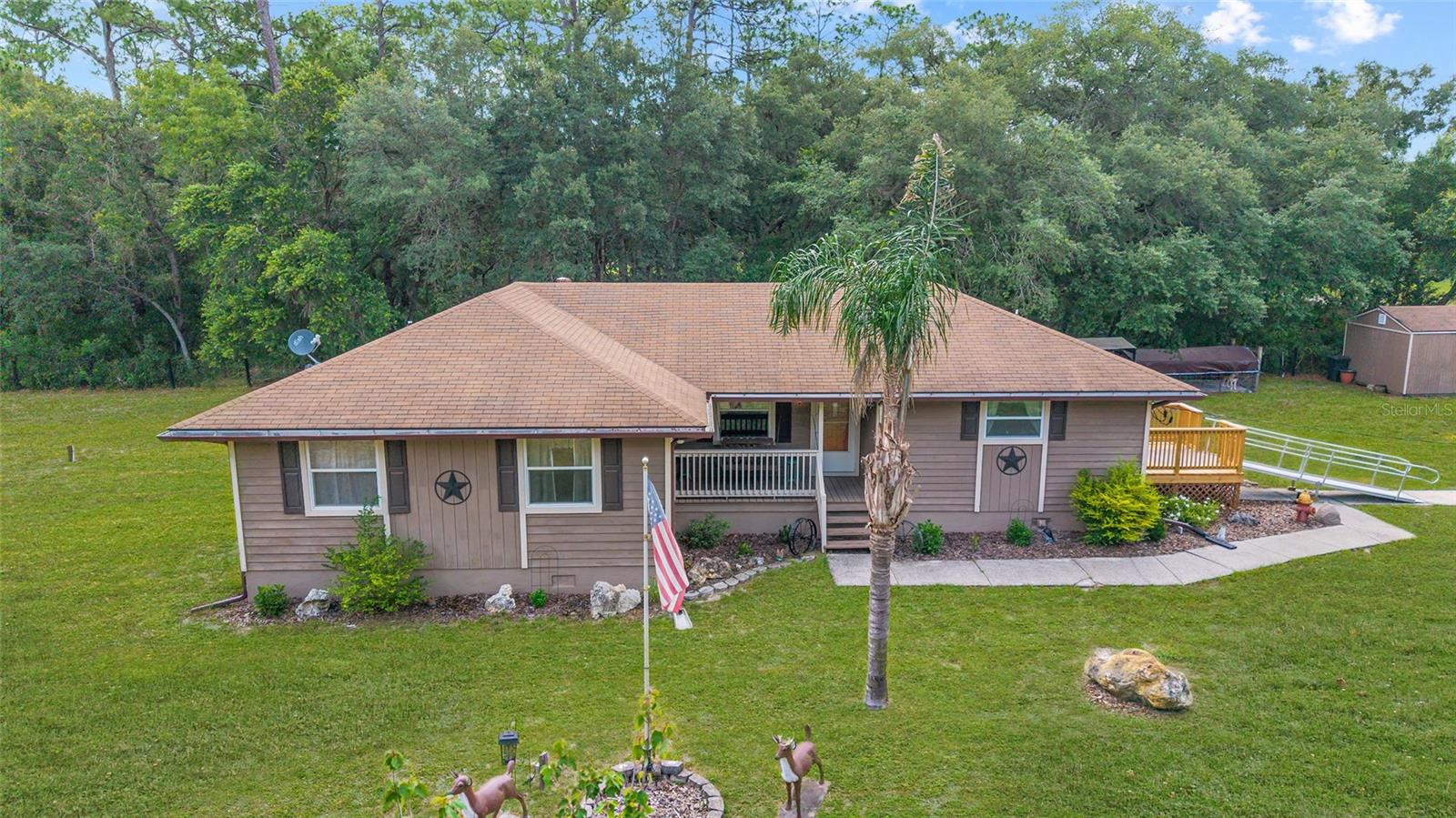 15755 SW 90 Ave, Dunnellon, FL 34432 photo