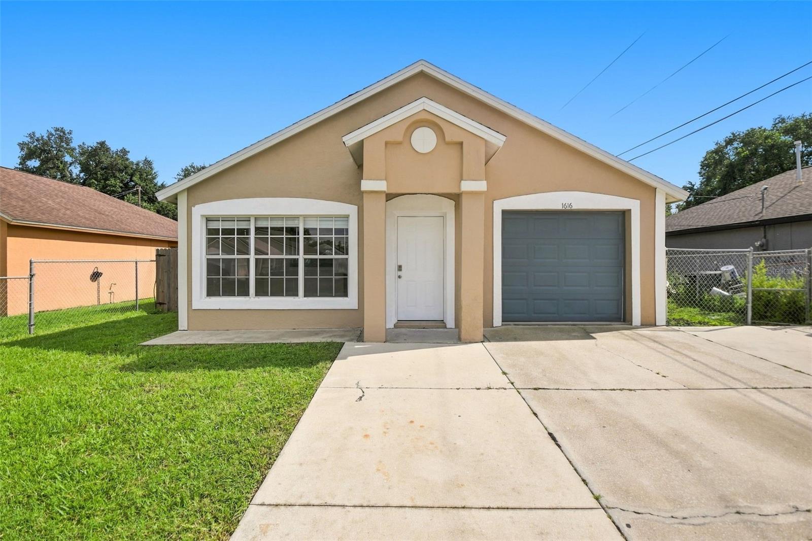 1616 27 Ave, Bradenton, FL 34208