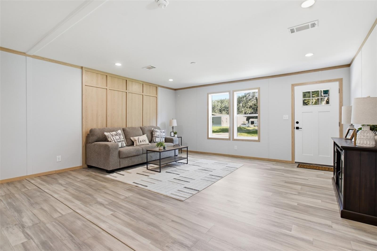 18104 Nicholas Ave, Brooksville, FL 34604 photo