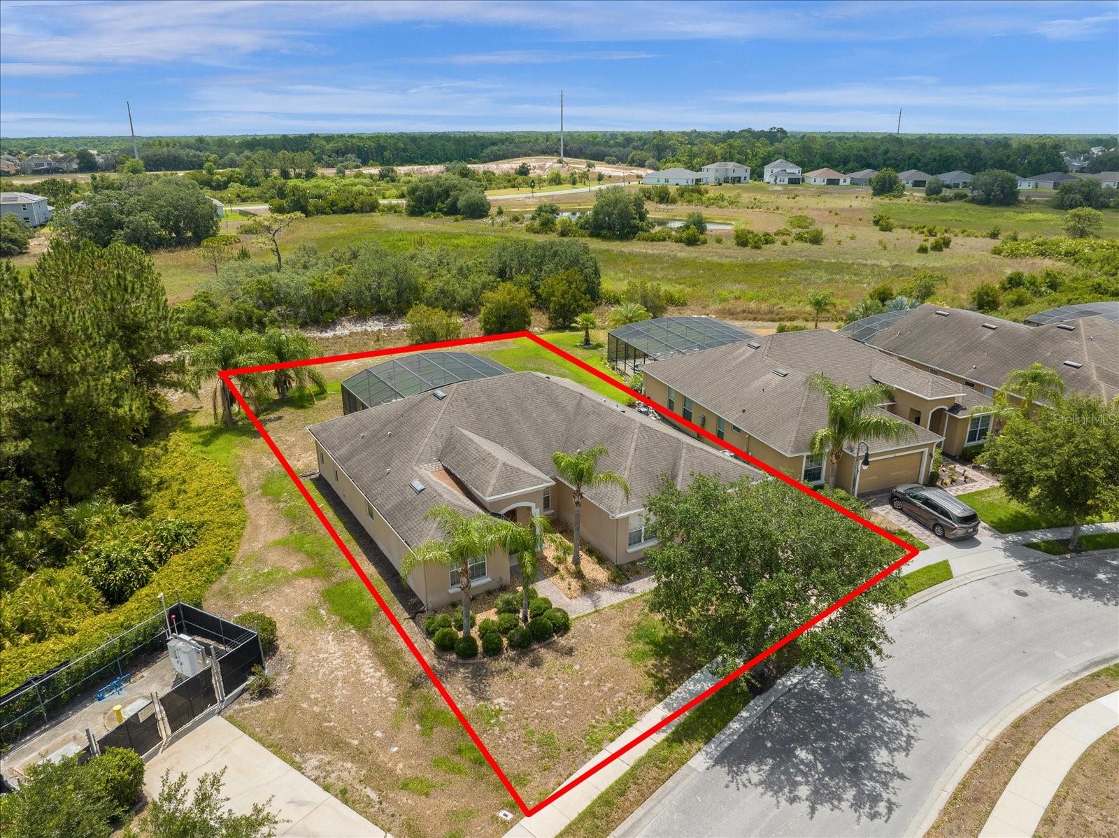 308 Yellow Snapdragon Dr, Davenport, FL 33837 photo