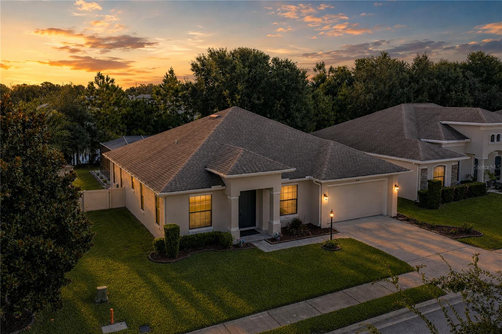 1236 Evergreen Park Cir, Lakeland, FL 33813 photo