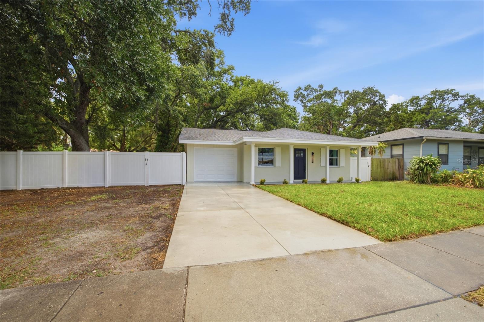 1333 Overlea St, Clearwater, FL 33755 photo