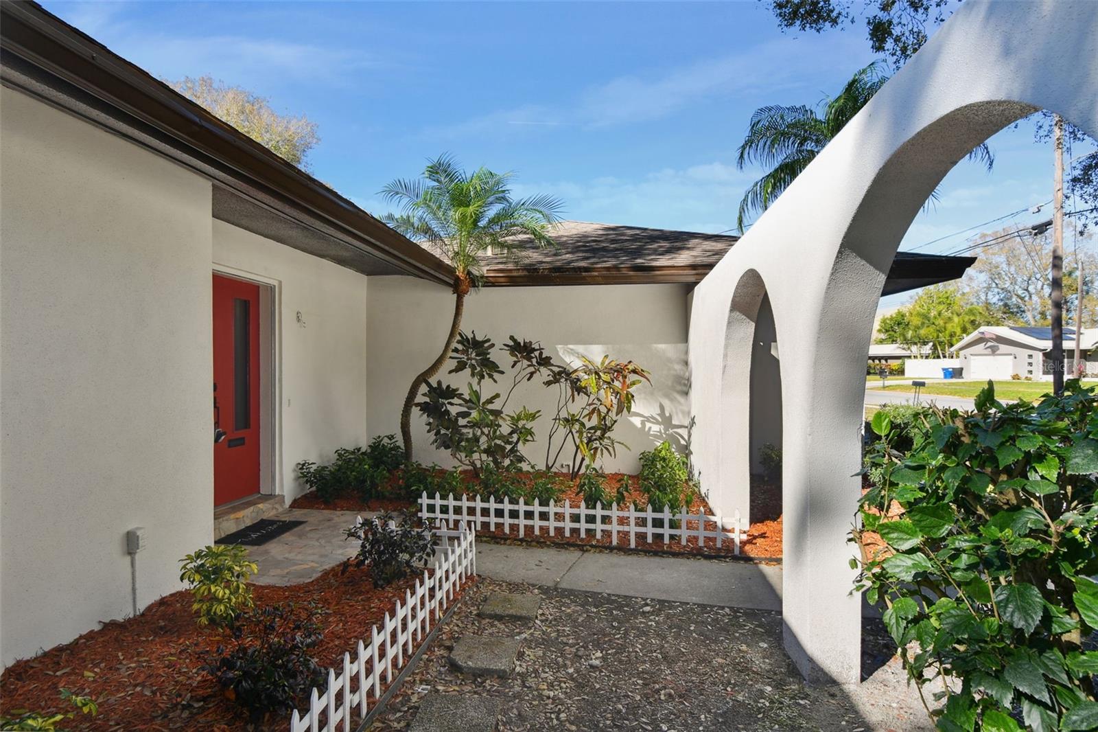 570 Casler Ave, Clearwater, FL 33755 photo