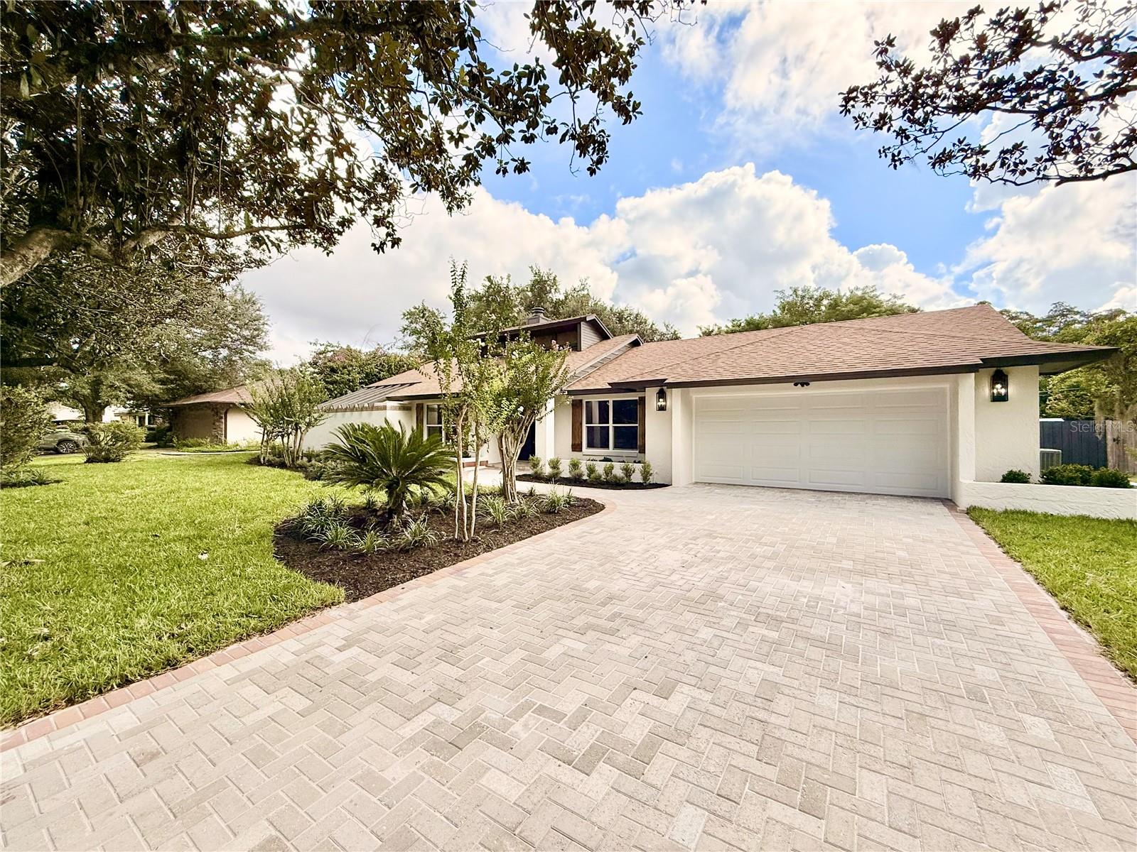 4015 Lake Mira Dr, Orlando, FL 32817 photo