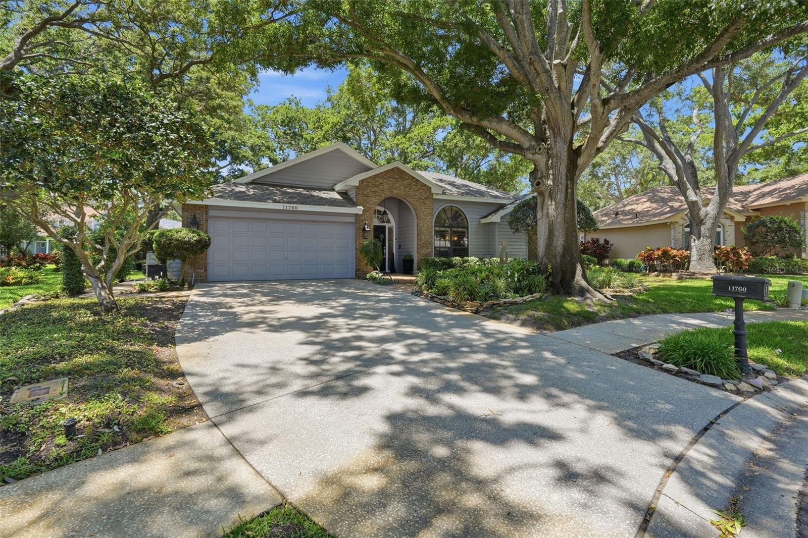 11760 Ashley Ct, Seminole, FL 33772