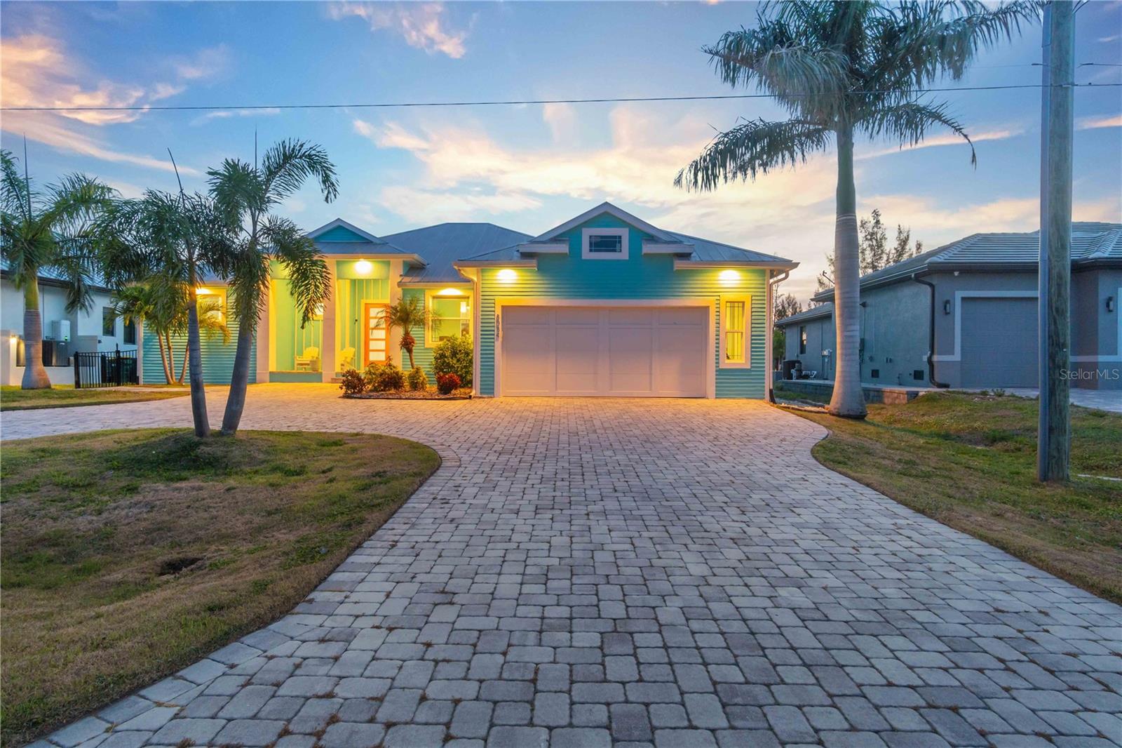 8084 Burwell Cir, Port Charlotte, FL 33981 photo