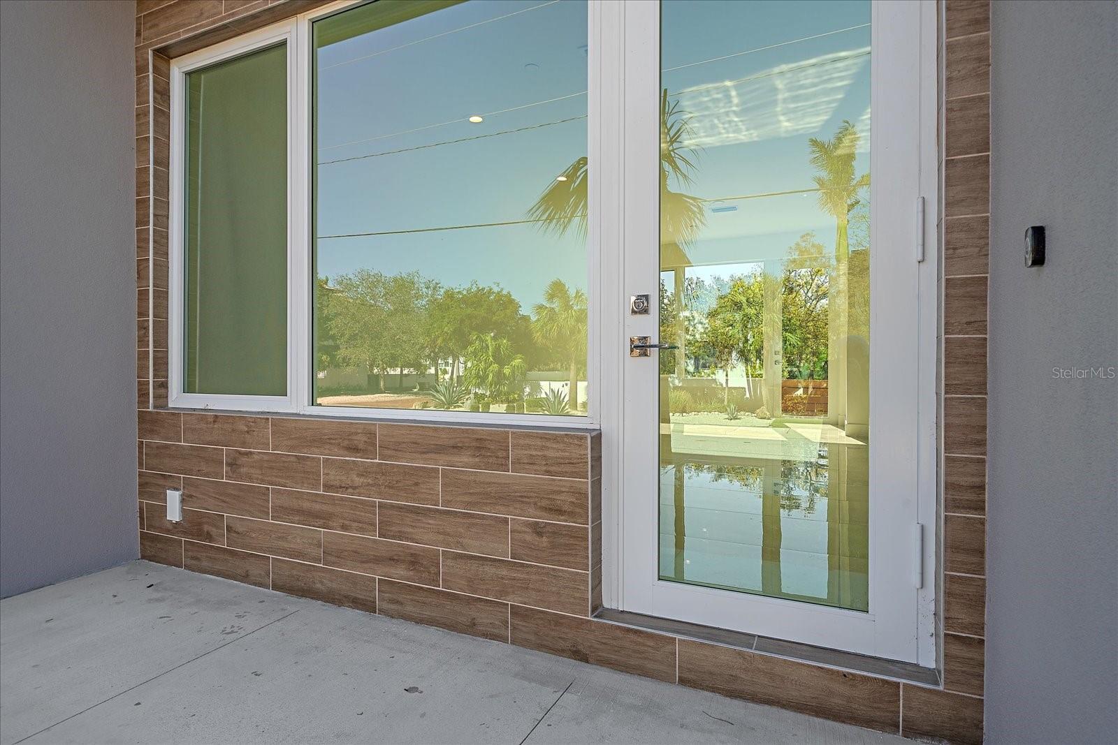 1720 Alderman St, Sarasota, FL 34236 photo
