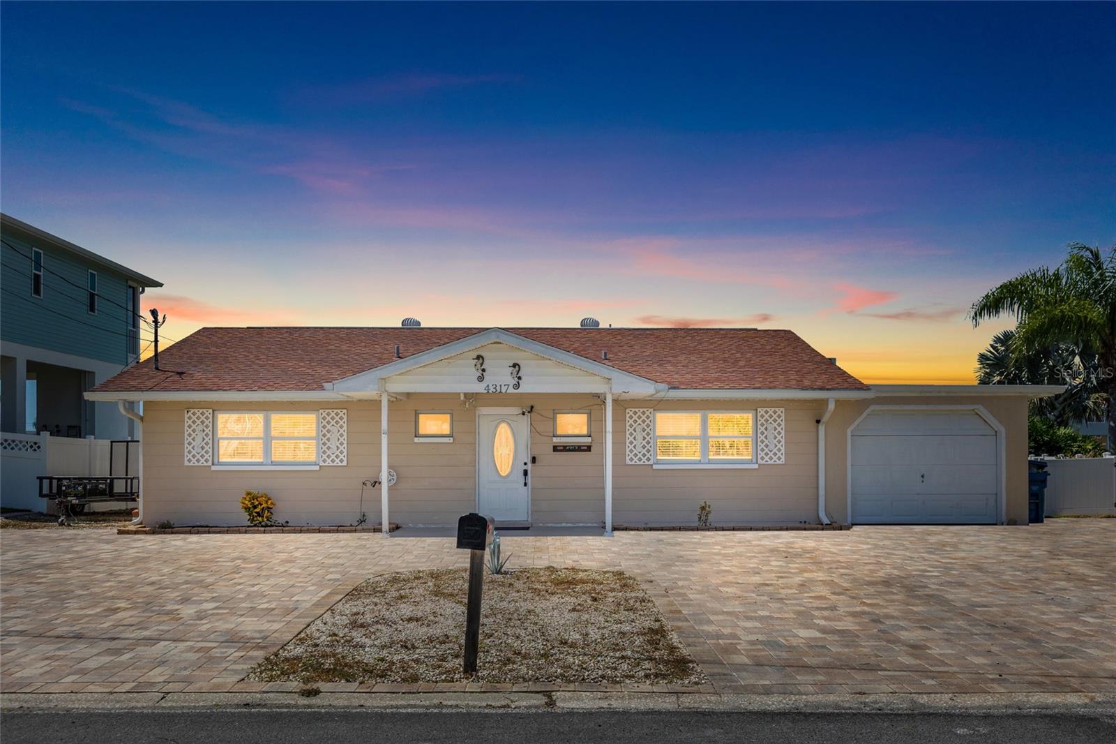 4317 Biscayne Dr, Hernando Beach, FL 34607 photo