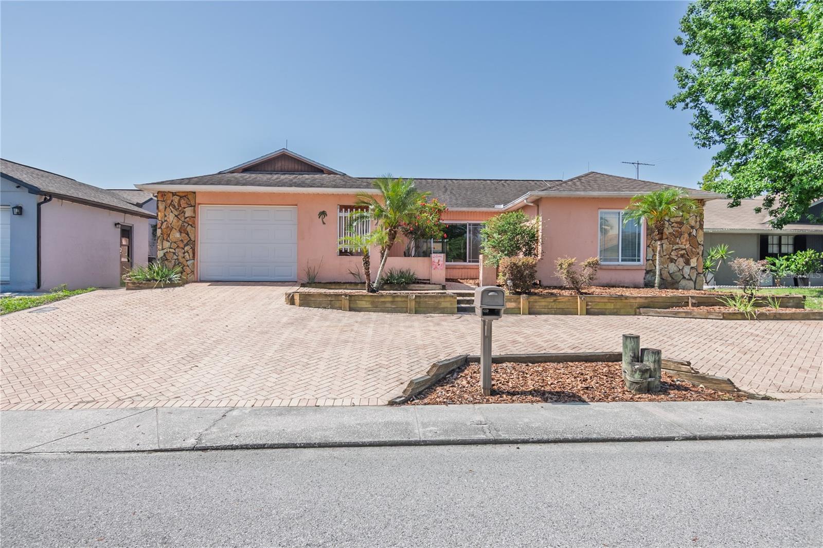 7812 Turnbridge Dr, Port Richey, FL 34668