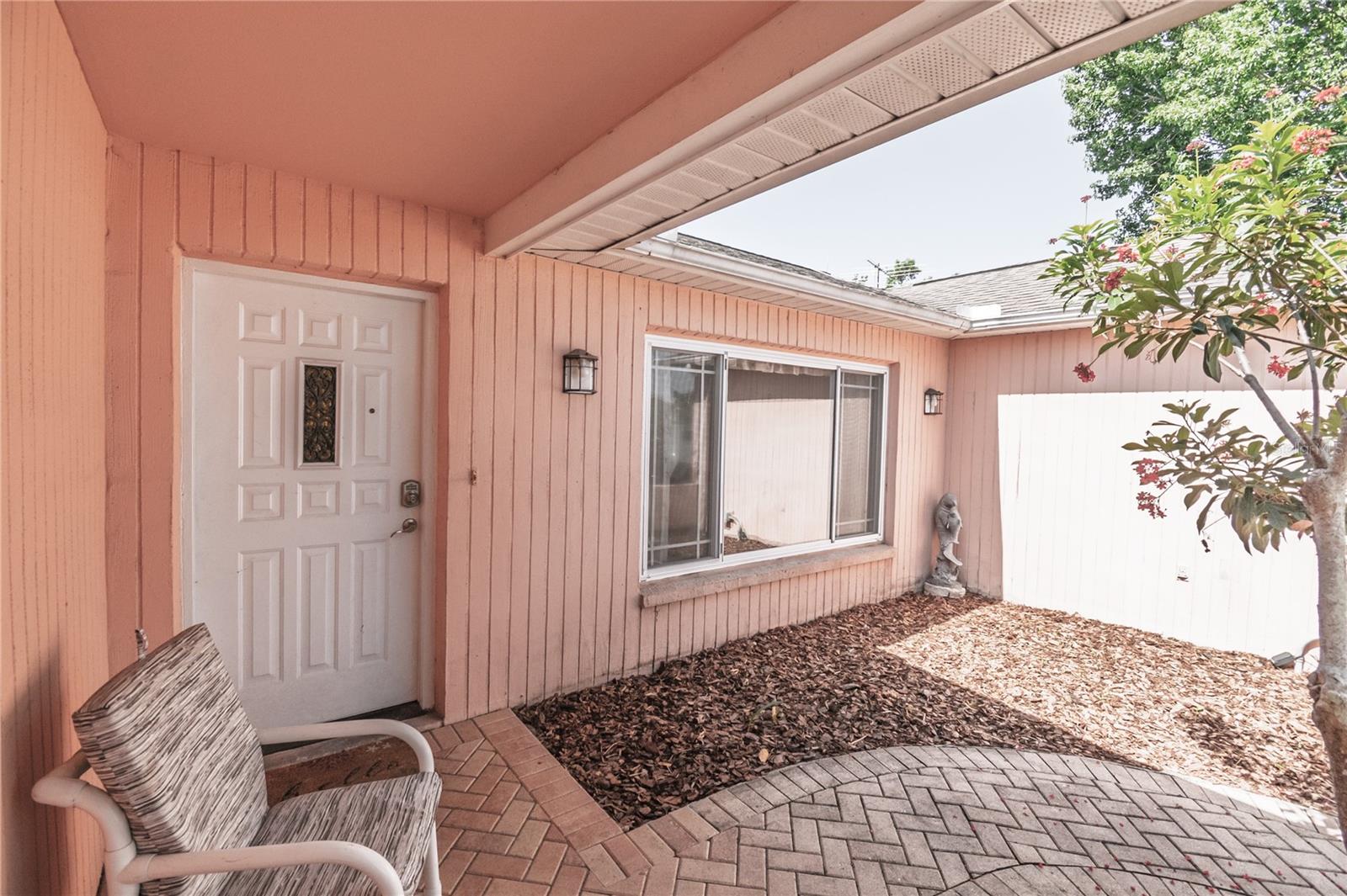 7812 Turnbridge Dr, Port Richey, FL 34668 photo