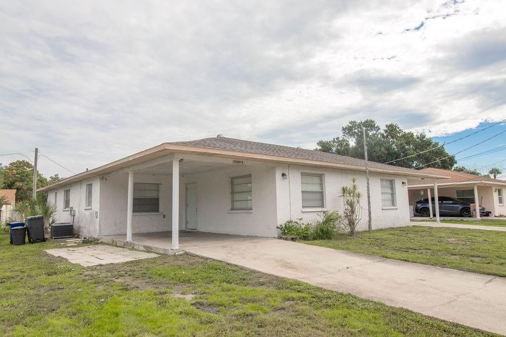 2809 47 Ave, Bradenton, FL 34207 photo