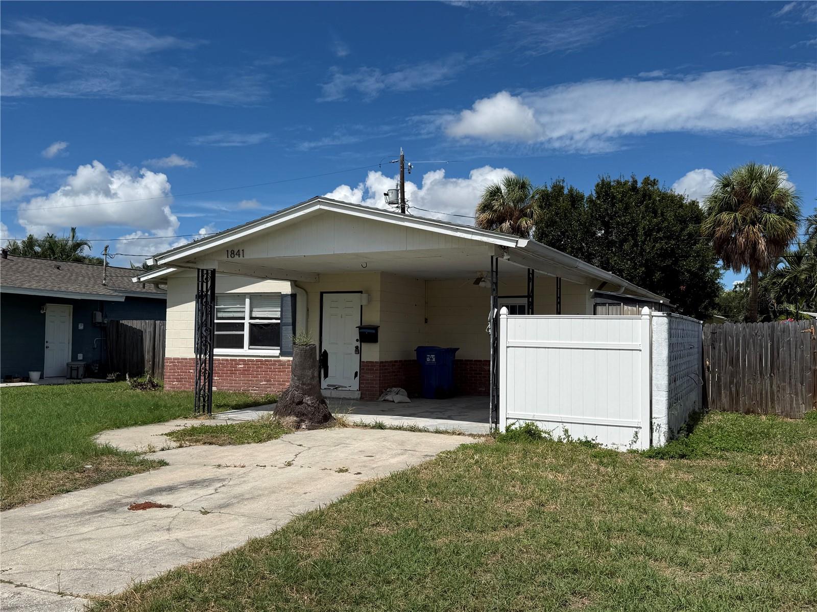 1841 Shore Acres Blvd, Saint Petersburg, FL 33703 photo