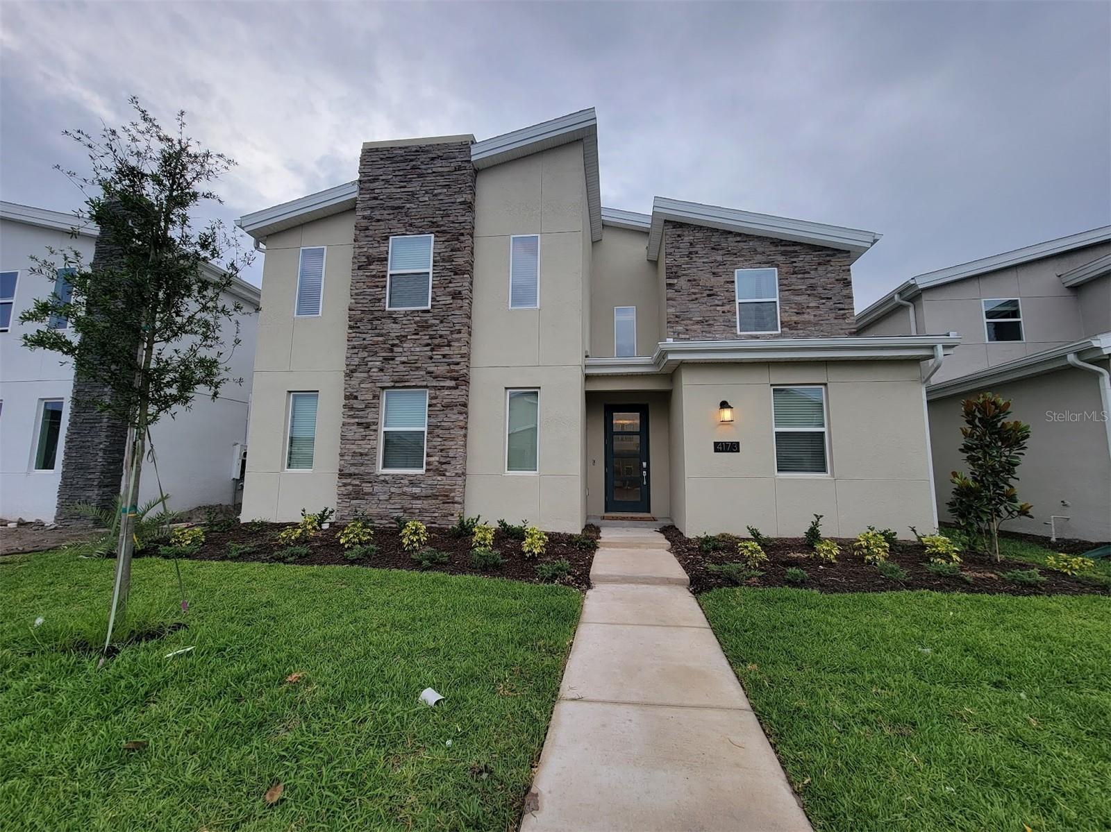 4173 Paragraph Dr, Kissimmee, FL 34746