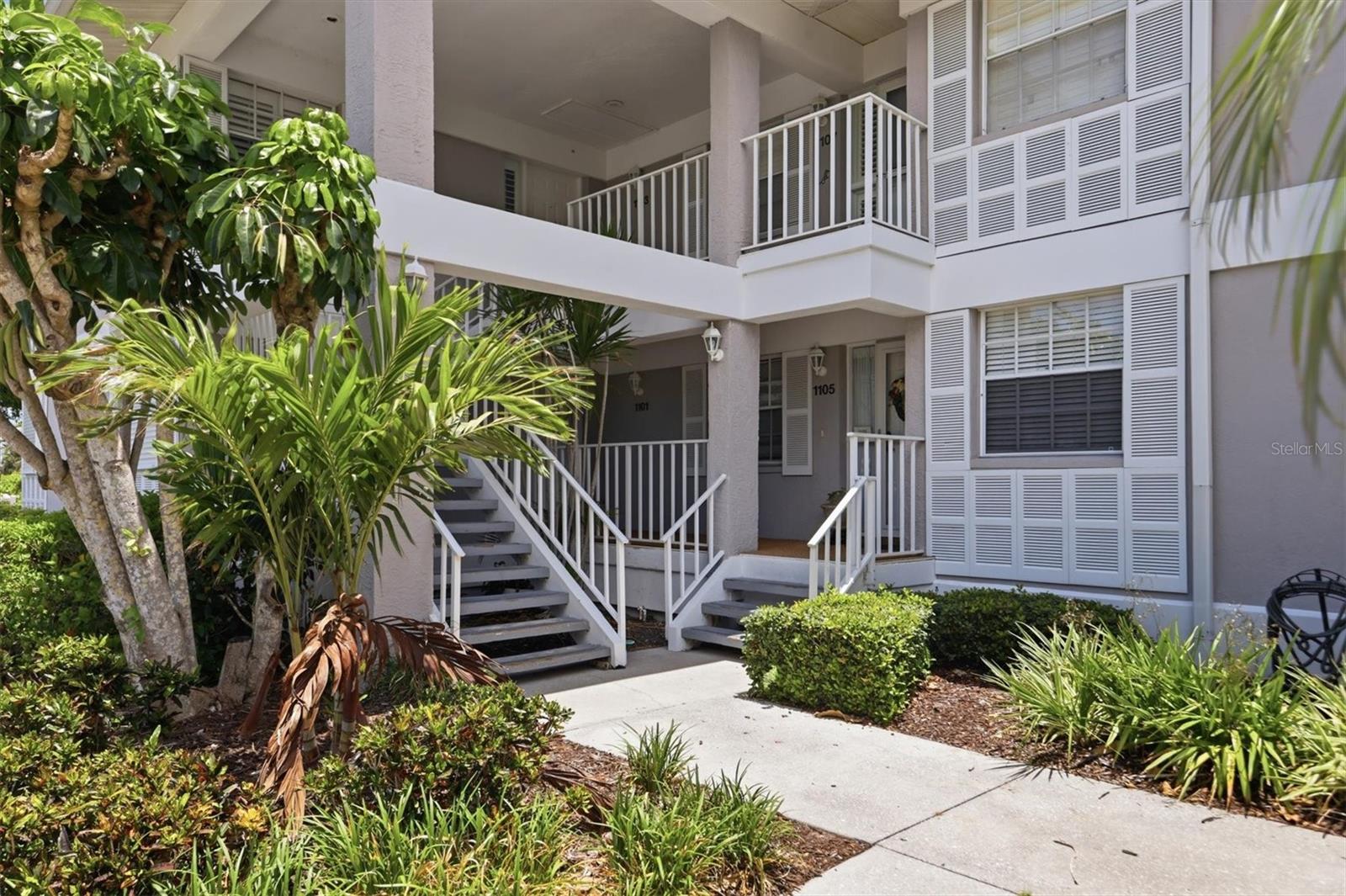 1103 Edgewater Cir #1103, Bradenton, FL 34209 photo
