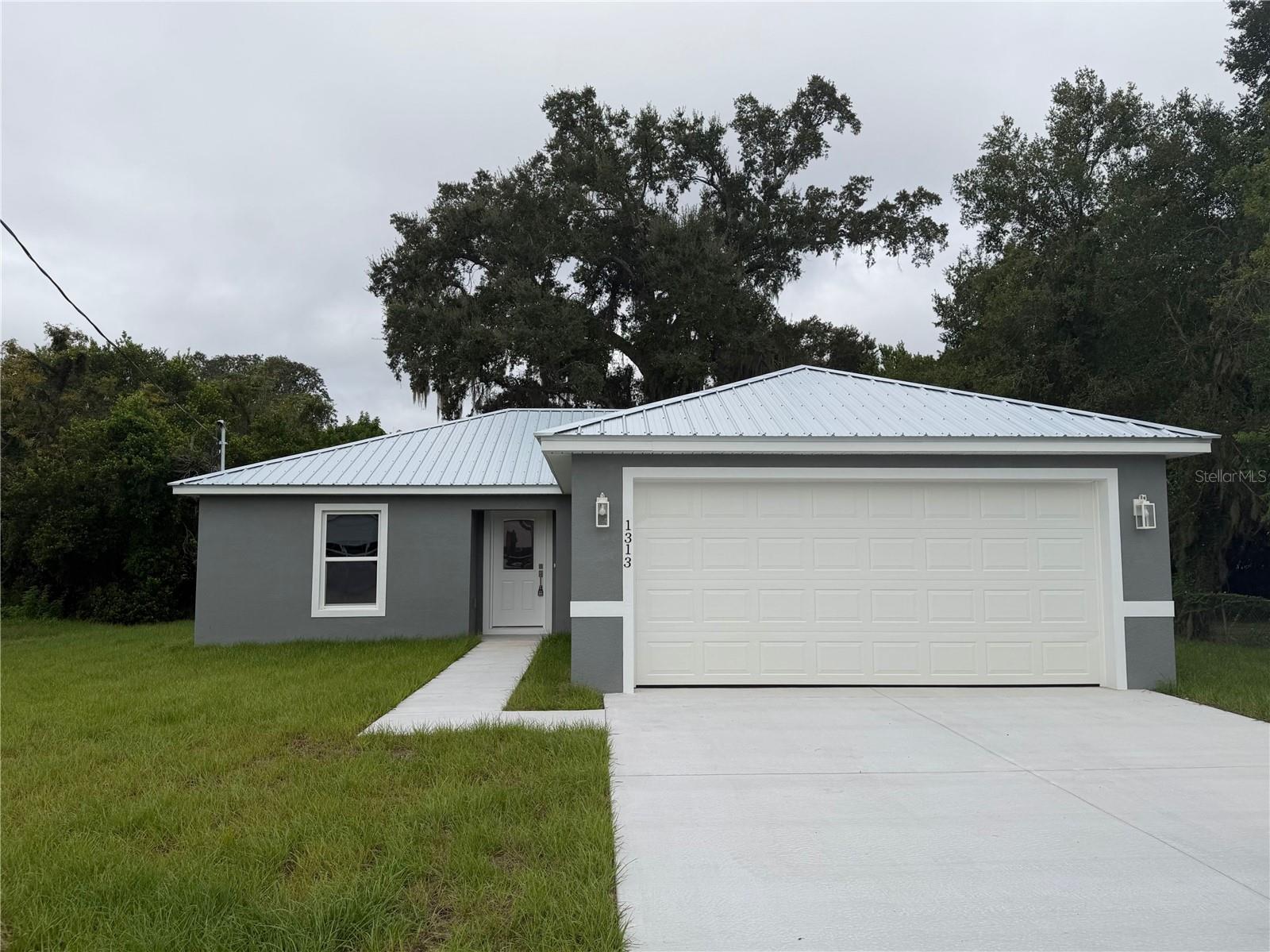 1313 Fairfax St, Winter Haven, FL 33881