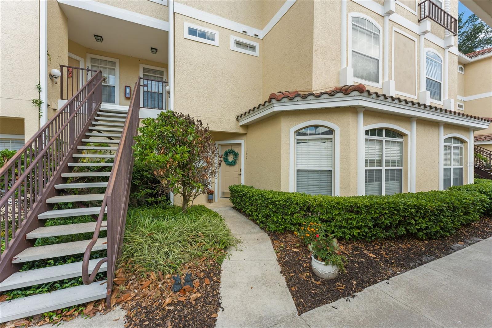 674 Sandy Neck Ln, Altamonte Springs, FL 32714
