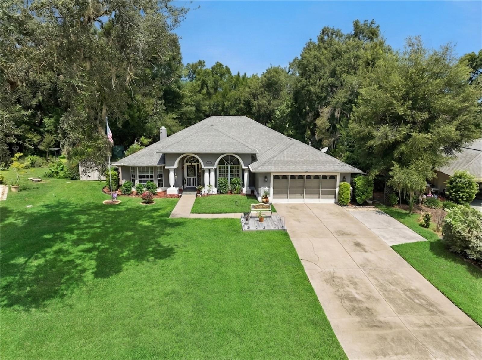 33440 Lake Bend Cir, Leesburg, FL 34788 photo