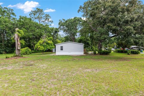 Manufactured Home in NEWBERRY FL 610 NW 251ST STREET 43.jpg