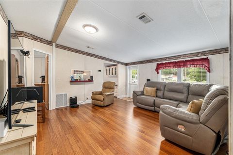 Manufactured Home in NEWBERRY FL 610 NW 251ST STREET 7.jpg