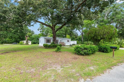 Manufactured Home in NEWBERRY FL 610 NW 251ST STREET 44.jpg
