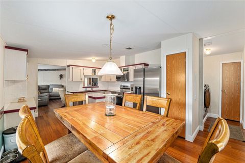 Manufactured Home in NEWBERRY FL 610 NW 251ST STREET 22.jpg